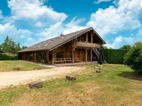 Spacious chalet surrounded by nature in Durbuy